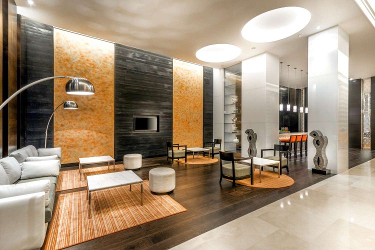 Bar/Lounge