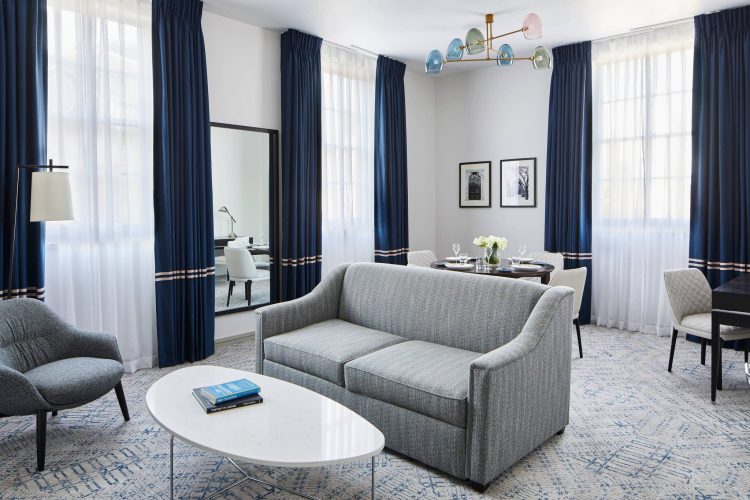 Guest room