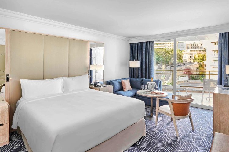 Guest room