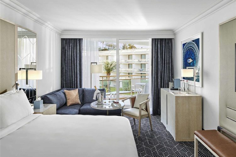 Guest room