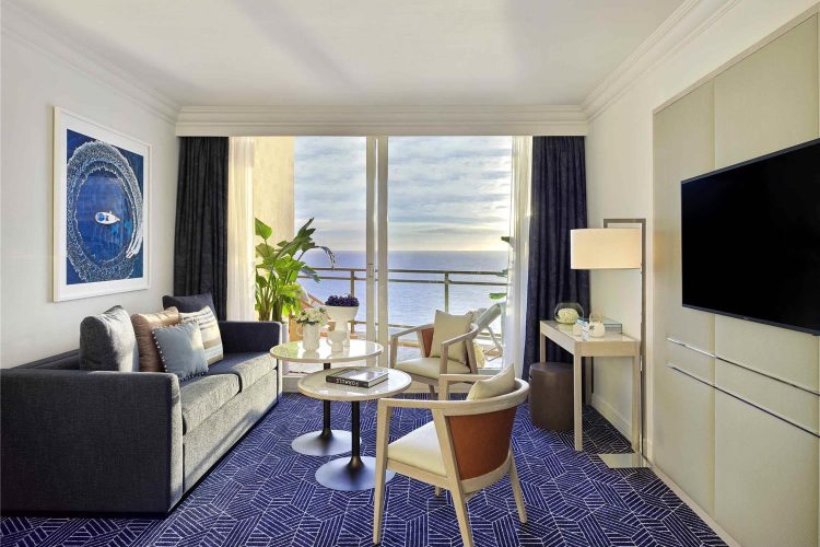 Guest room