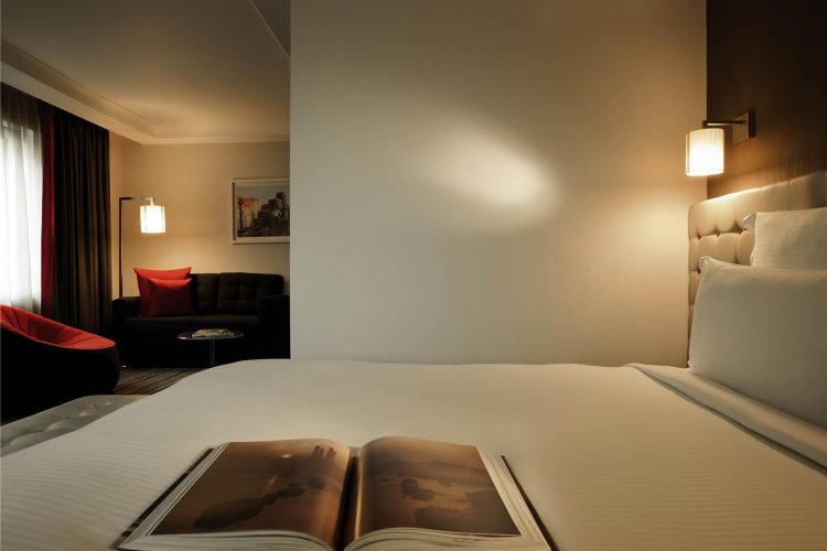 Guest room