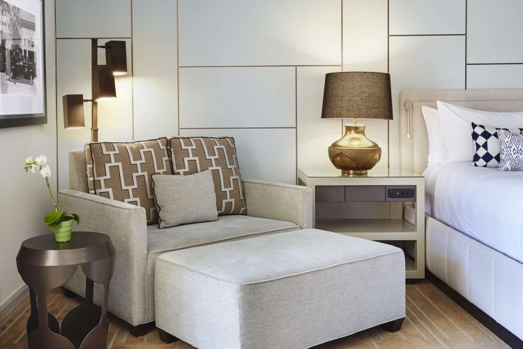 Guest room