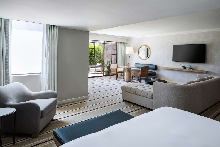 Guest room
