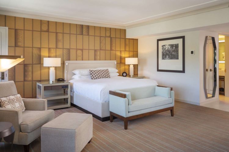 Guest room