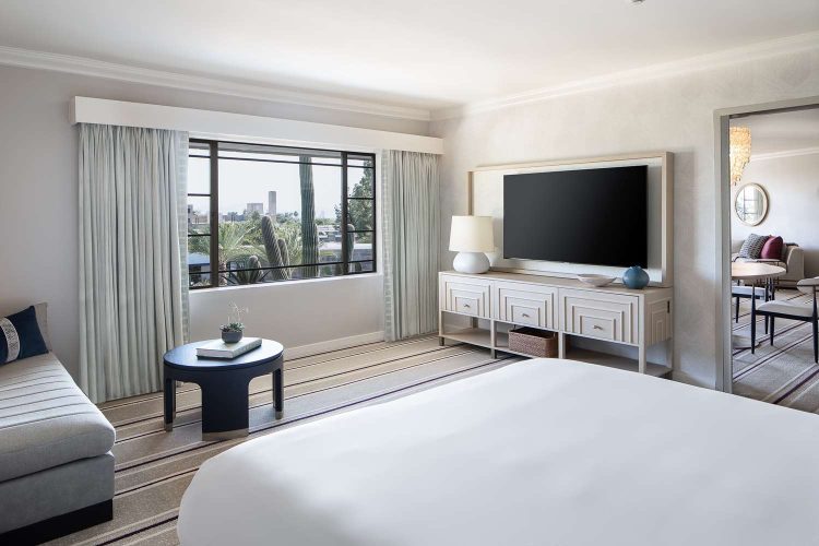 Guest room