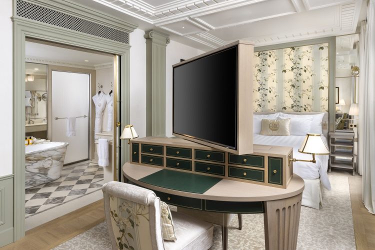Suite