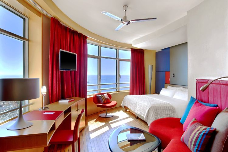 Guest room