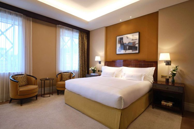Guest room