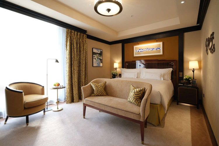 Guest room