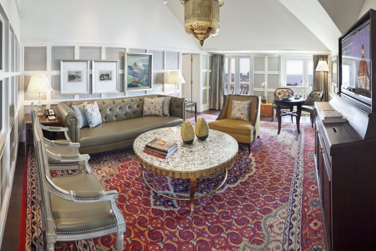 Guest room