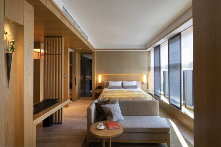 Guest room