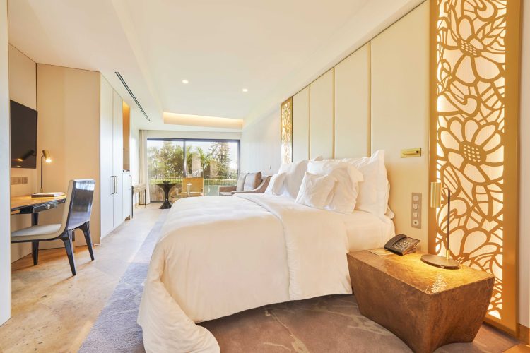 Guest room