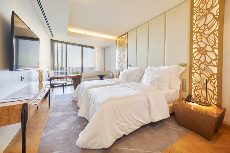 Guest room