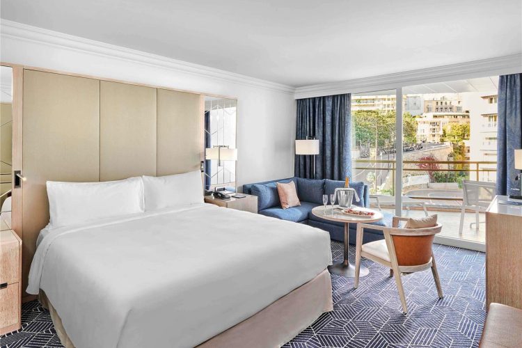 Guest room