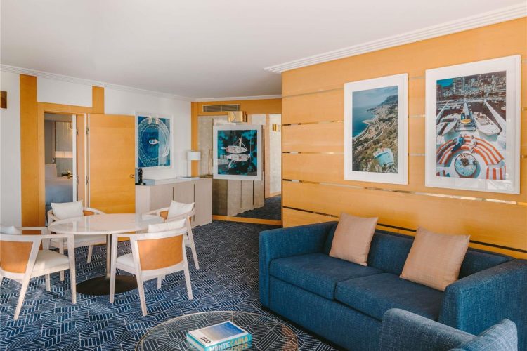 Guest room