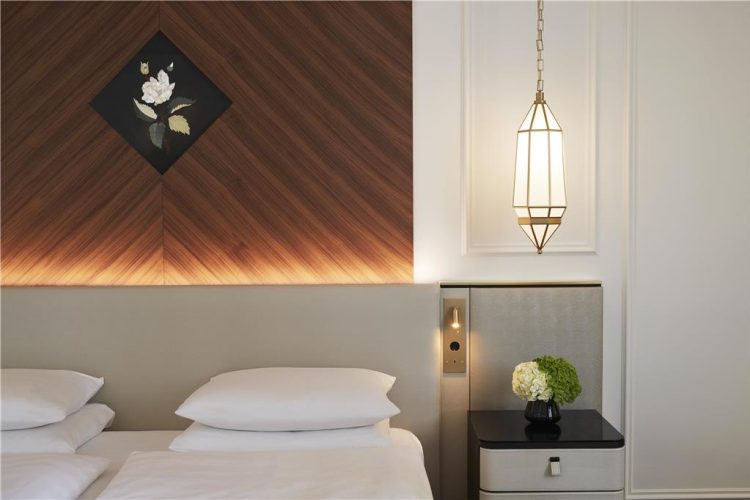 Signature Deluxe Room