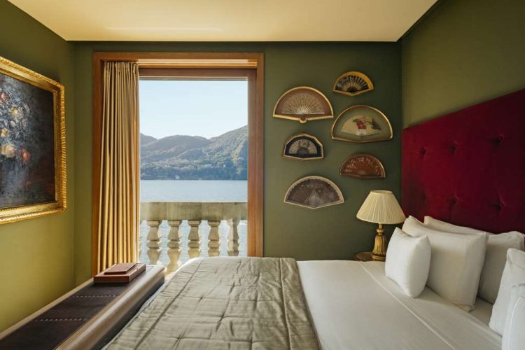 Rooftop Corner Suite bedroom