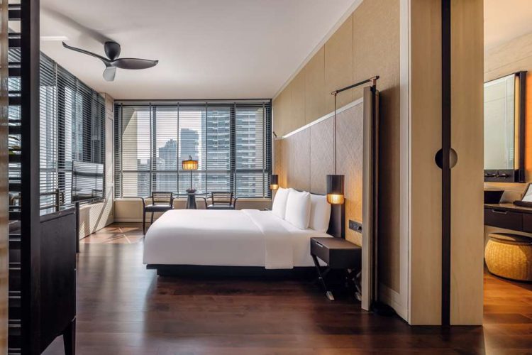 Corner Studio TwinTower View