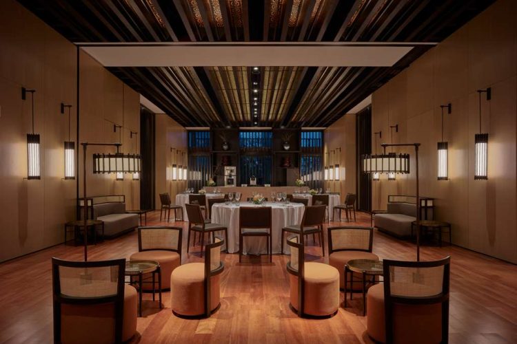 Pavilion Round Table