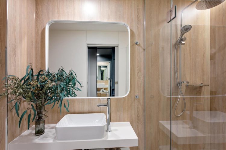 Veriu Green Square Bathroom