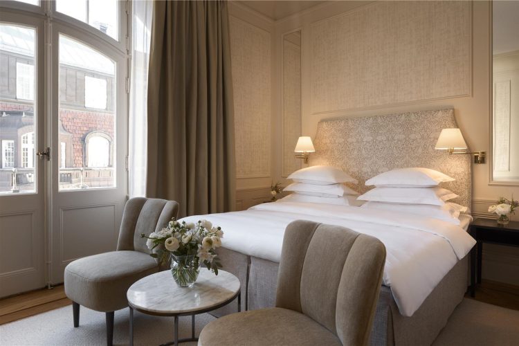 Superior Balcony Room