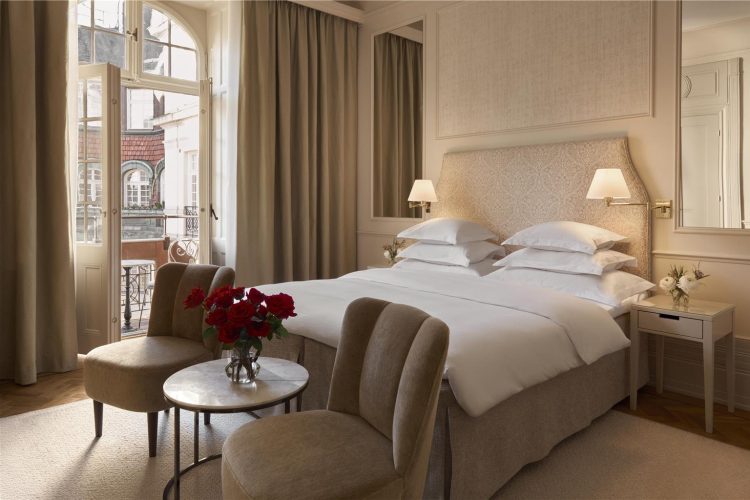 Superior Balcony Room