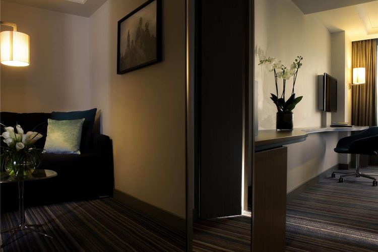 Guest room