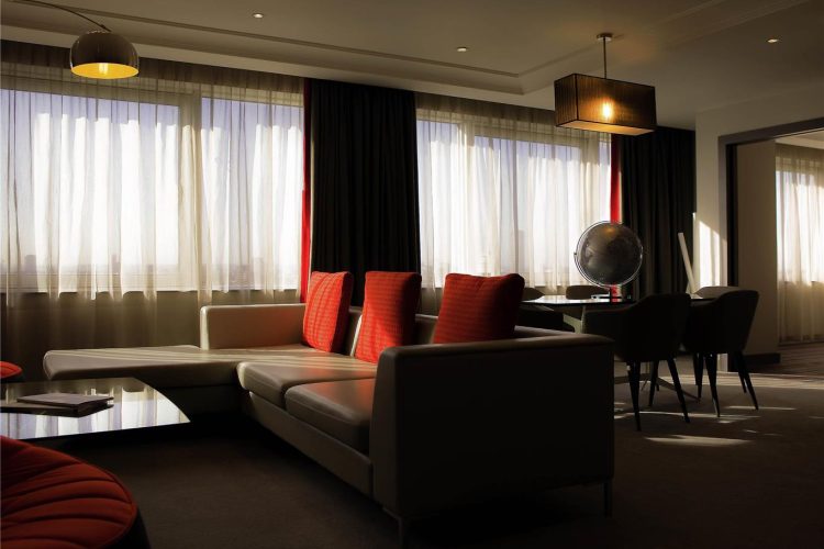 Guest room