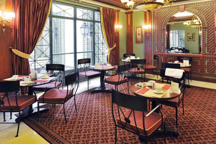 Bar & Restaurants (1)